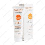 کرم ضد آفتاب دکتر ژیلا SPF95 با چربی کنترل شده بی رنگ - Doctor Jila Sunscreen Cream Controlled Oil Level SPF95 50 ml Invisible